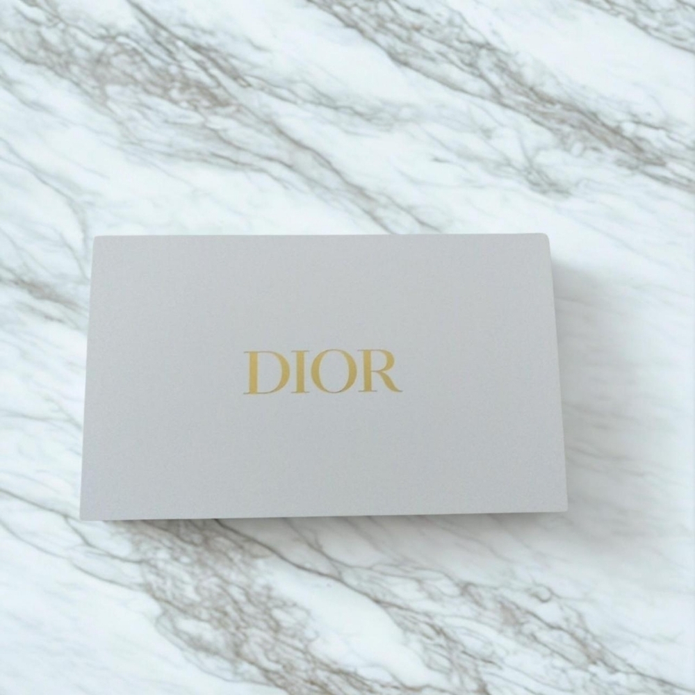 Dior Gold and white Textured Box. With Card and Small Bag - Picture 3 of 3